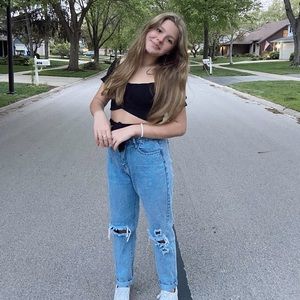 Meet your Posher, Meredith